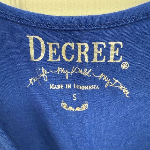 Decree Royal Blue Short Sleeve Crop Tee Y2K Vintage Scoop Neck Women’s Size S - Picture 3 of 4